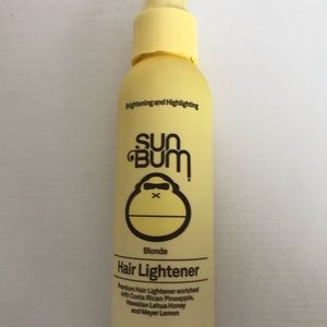 Sun Bum hair lightener